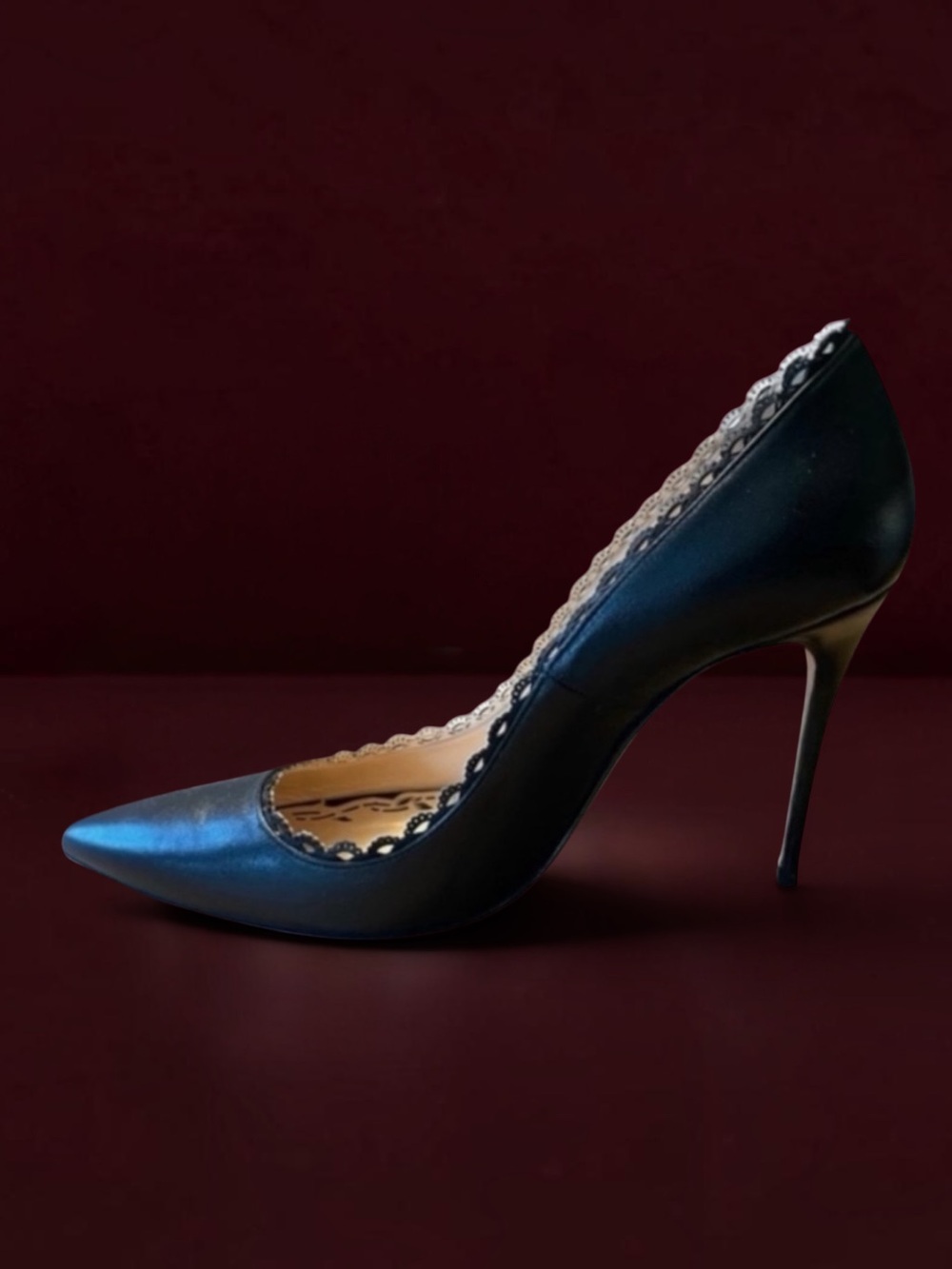 MARCHESA Scallop Lace Black Stiletto Pumps
